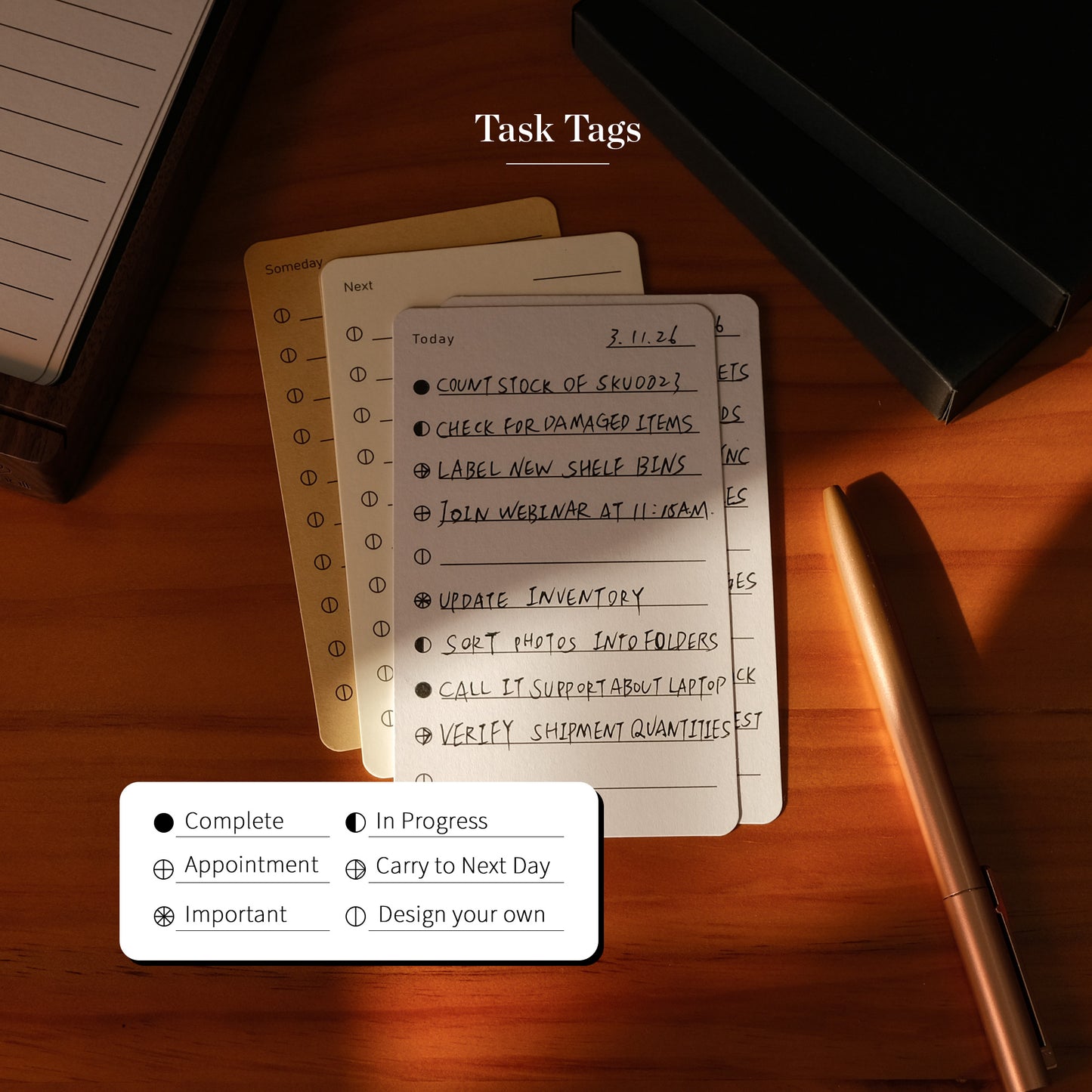 Personalized Wooden Daily Planning Stand