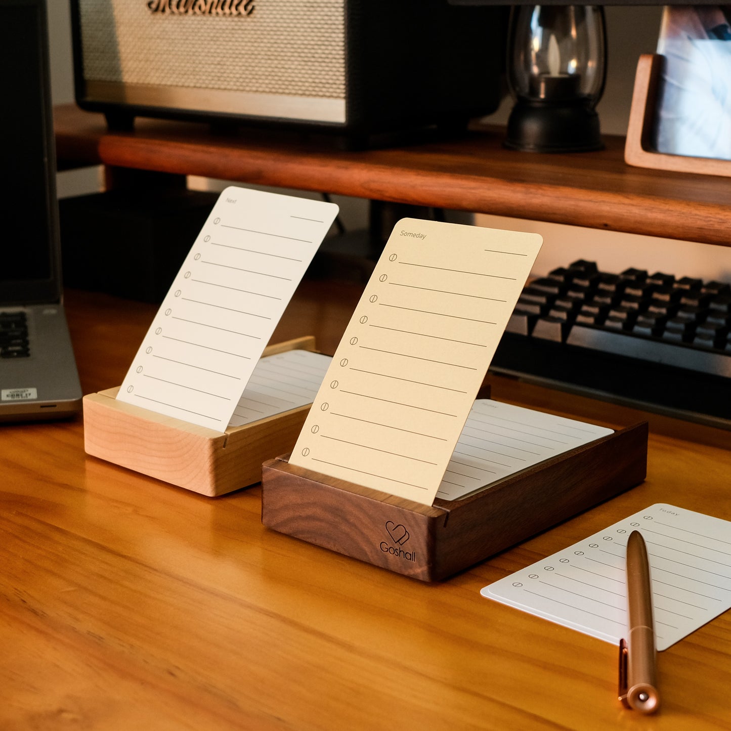 Personalized Wooden Daily Planning Stand